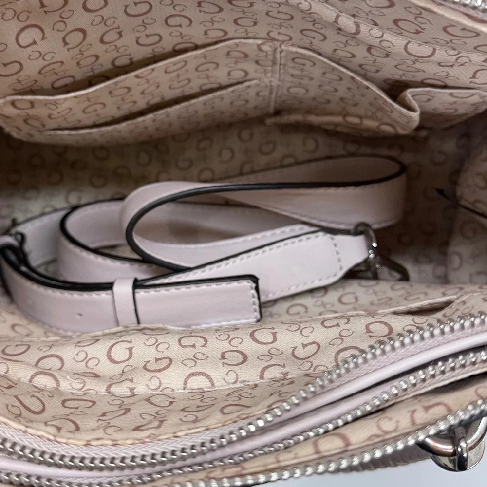 GUESS Floral Monogram Satchel‎ Bag Pink Multi PR681906 Braided Handle Tassel